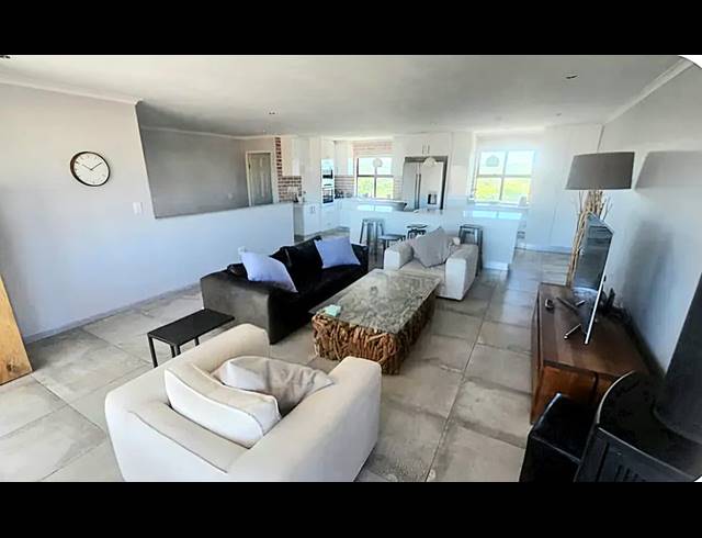3 BEDROOM TOWNHOUSE FOR SALE IN BIG BAY